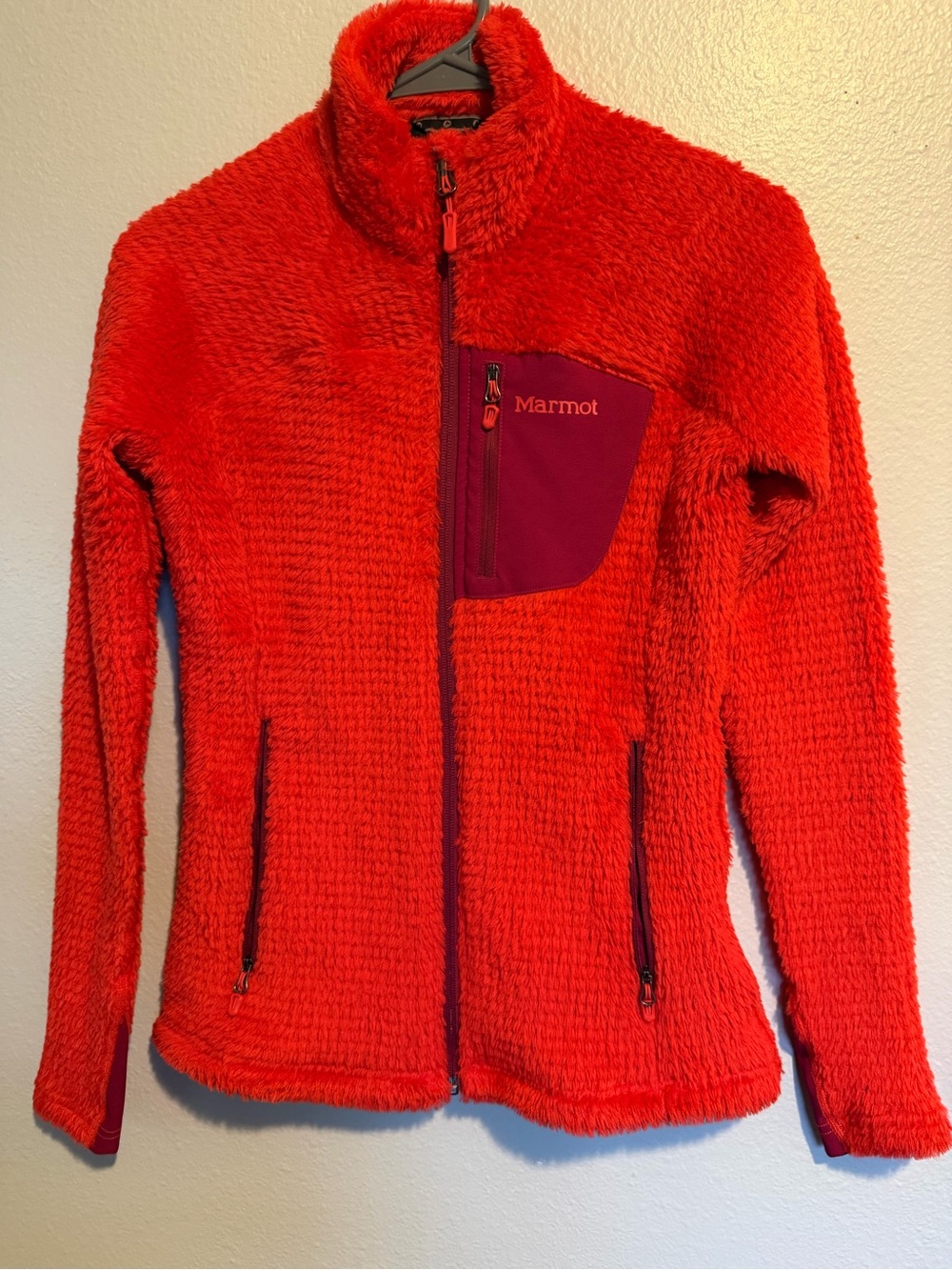 Women's fleece jacket - likely a Teddy or Puffer style